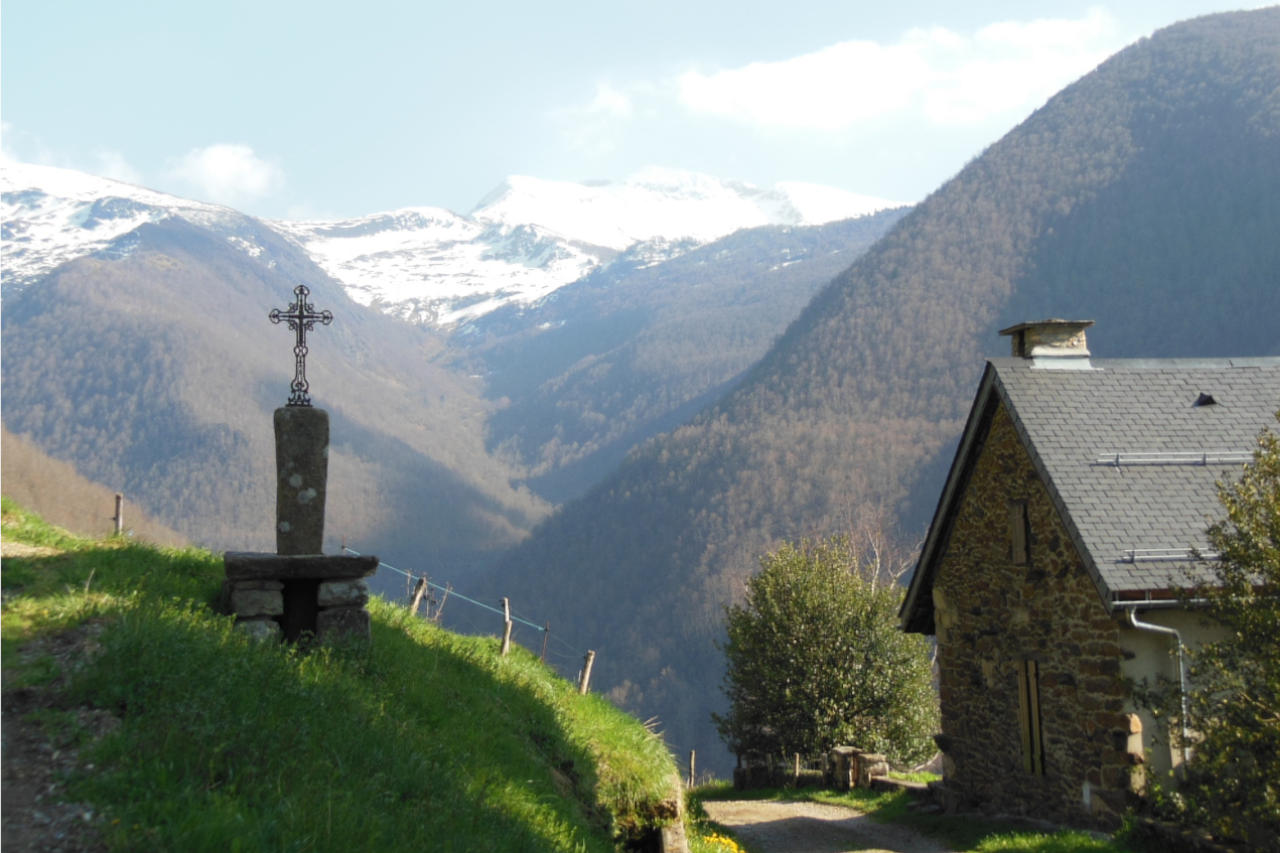 Photo d'un village demontagne
